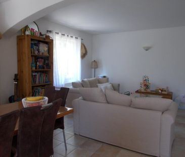 Location / Maison T4 - Photo 1