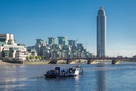 St. George Wharf, London - Photo 2