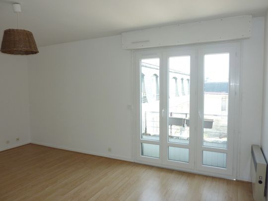 Location Appartement 2 pièces 49m² FONTAINEBLEAU 77300 - Photo 1