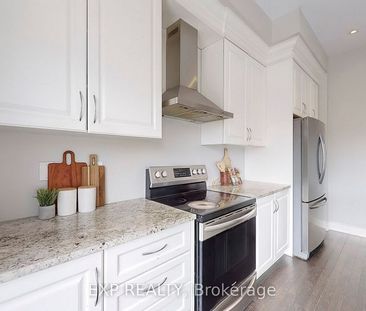 For Lease - 50 Sharonview Crescent, East Gwillimbury, Ontario - Photo 2