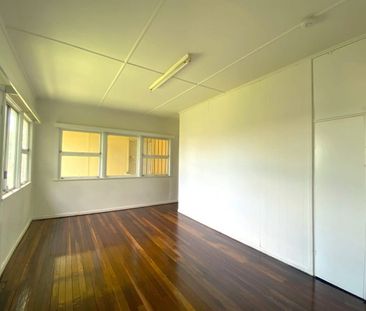 Two Bedroom Unit - Photo 6