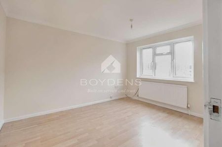 Tusset Mews, Colchester, Essex, CO3 - Photo 5