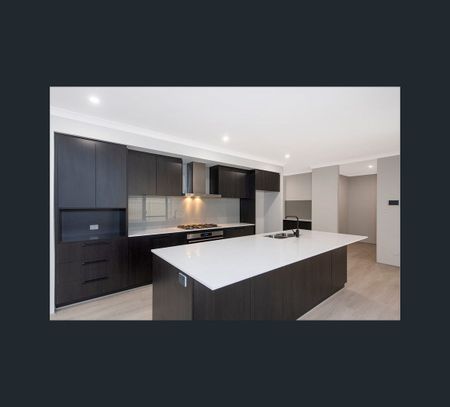 45 Katrine Parade, Canning Vale, WA 6155 - Photo 4