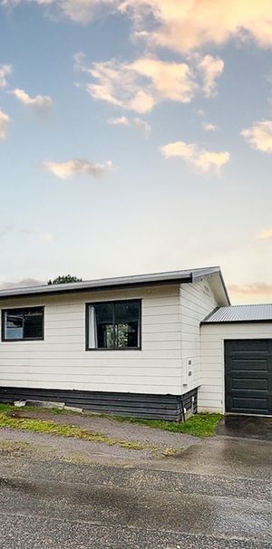 Private, Practical and Ready to Move In! Pukehangi - Photo 1