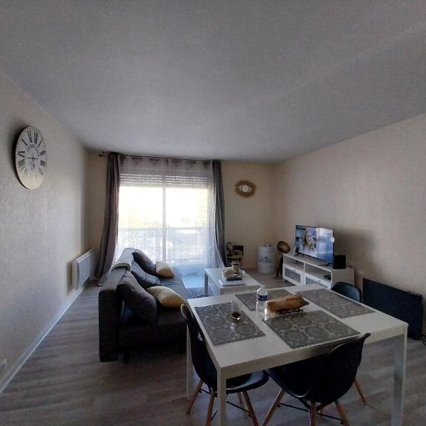 Location Appartement 2 Pièces 46 m² - Photo 1