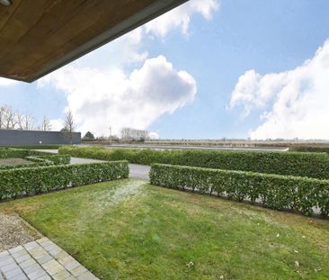 Te huur: recent en lichtrijk 2 slpk app met tuin in Kaprijke - Photo 3