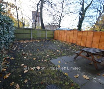 4 bedroom townhouse to rent - Photo 4