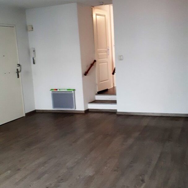 Appartement À Louer 1 Pièce , 37 M² - Photo 1