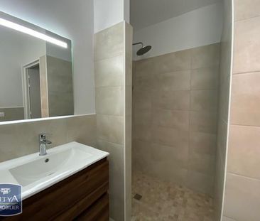 Location Maison 5 pièces 116m² LE TAMPON 97430 - Photo 3