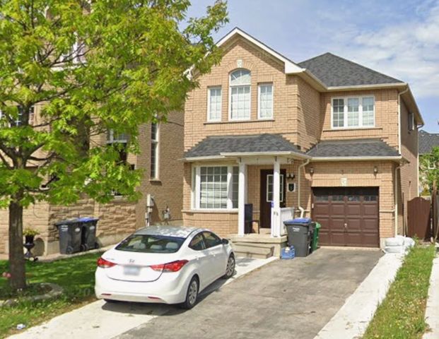 For Lease - 3 cedarvalley Boulevard, Brampton, Ontario - Photo 1