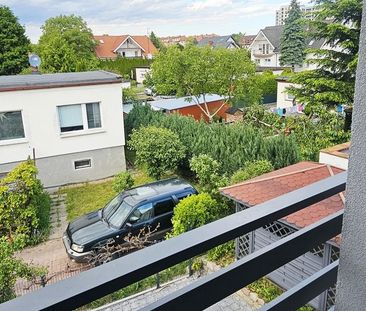 Mieszkanie z ogródkiem i miejscem postojowym - Photo 2