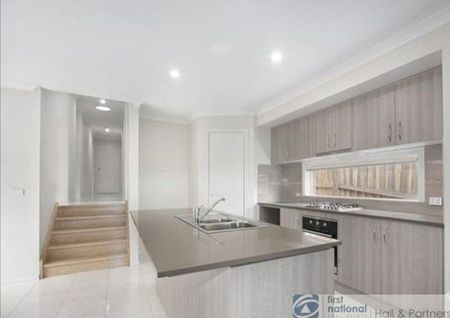2A Lima Place, Pakenham - Photo 3