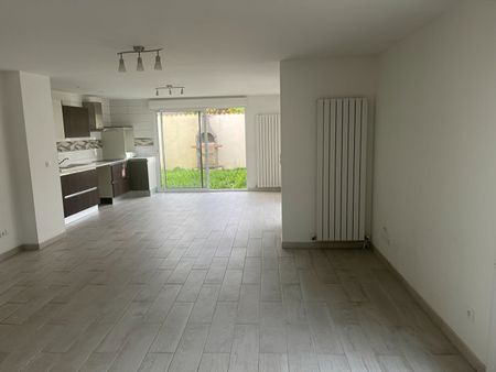 Maison 3 pièce(s) 80 m2 - Haut Cenon - Photo 3