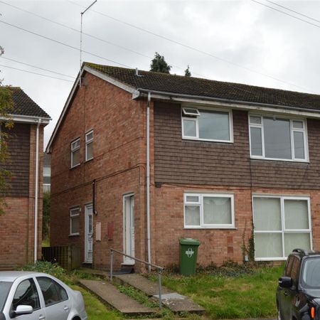 2 bedroom maisonette to rent - Photo 3