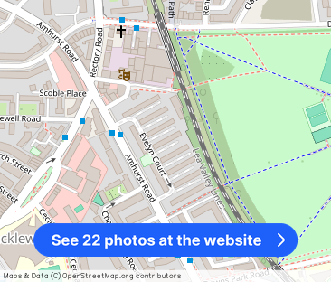 Maple Path, London - Photo 1