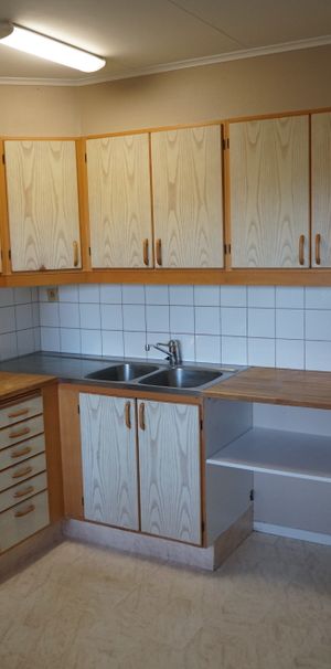 Östra Slottsgatan 4 - Foto 1