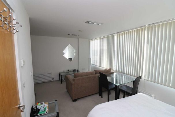 1 bedroom apartment to rent - Photo 1