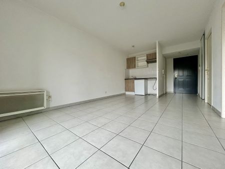Location Appartement 2 pièces 43m² TOULOUSE 31200 - Photo 3
