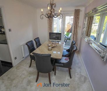 3 bedroom semi-detached house to rent - Photo 4