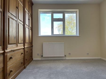 2 bedroom townhouse to rent - Photo 4