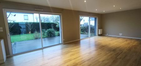 Location maison de 134 m² - 6 pièces à Vannes - Photo 2