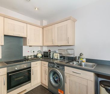 1 bedroom flat to rent - Photo 4