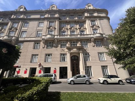 Helle Altbauwohnung Nähe Rochusmarkt - Photo 2