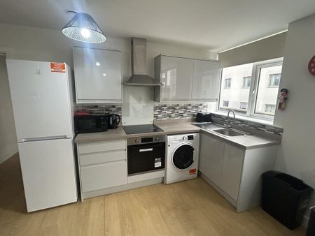 1 bedroom apartment to rent - Photo 3