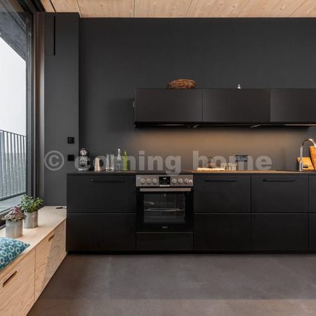 Urban Living - Photo 5