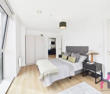 2 bedroom flat to rent - Photo 6