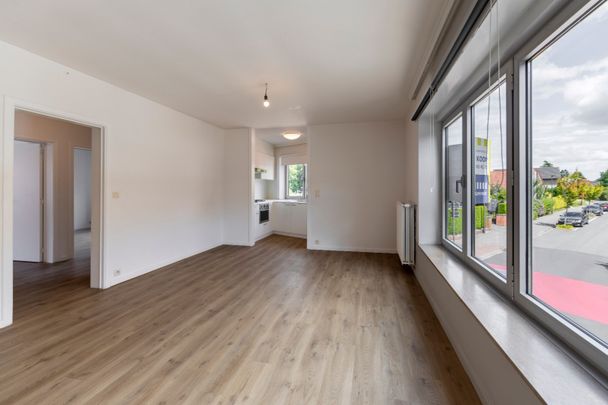 Gezellig twee-slaapkamerappartement in centrum Tielt! - Foto 1