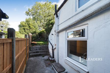 3 bedroom cottage to rent High Pavement, DE56 - Photo 4
