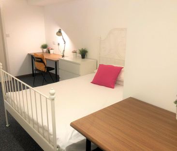 Studio to rent - Photo 4