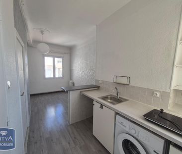 Location Appartement 2 pièces MARSEILLE 7ème - Photo 2