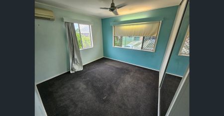 High Set Family Living – Shed!! - Photo 5