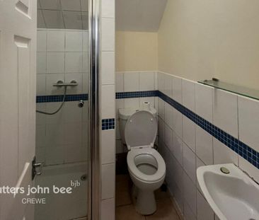 1 bedroom flat to rent - Photo 6