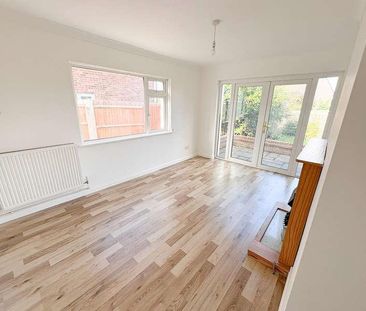 Southend Road, Hockley, SS5 - Photo 4