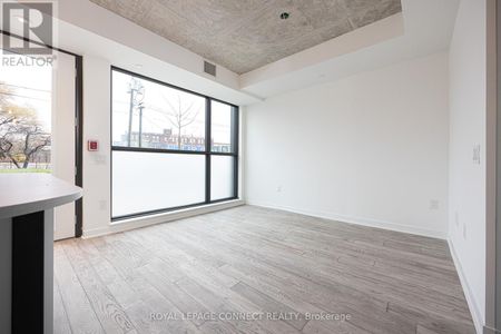 #104 - 2625 Dundas Street W – Toronto, Ontario - Photo 5