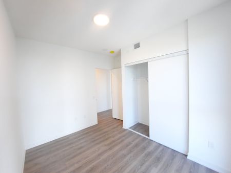 For Lease - 8 Interchange Way Unit# 1012, Vaughan, Ontario - Photo 2