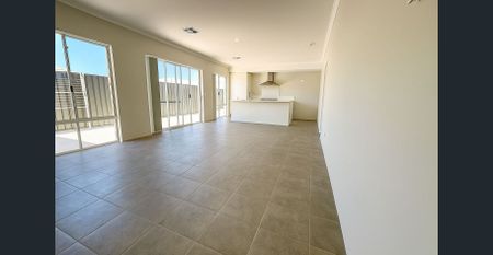Modern Living Meets Everyday Convenience in Baldivis - Photo 3