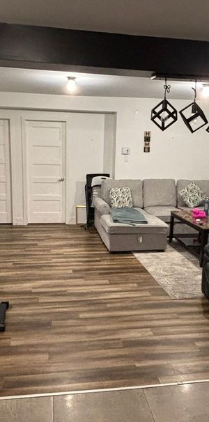 5 1/2 à Louer à St Hubert - Photo 1