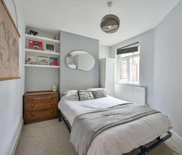 Kimble Road, South Wimbledon, SW19 - Photo 5