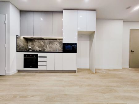 2 bed 1 bath-110 - Photo 3