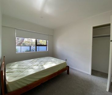 Ready to move in 2 bedrooms nice private backyard - Photo 5
