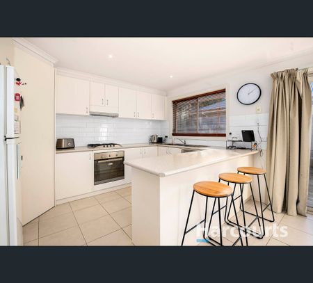2/45 Tulip Cresent, Boronia, Vic 3155 - Photo 5