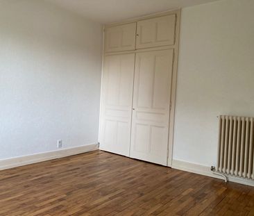 Location Appartement 3 pièces 92m² BESANCON 25000 - Photo 3