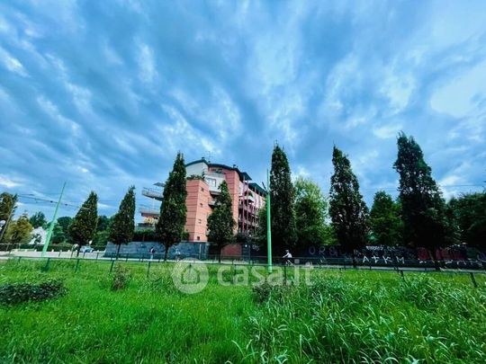 Trilocale in Affitto in Via Don Roberto Bigiogera 11 a Milano - Photo 1