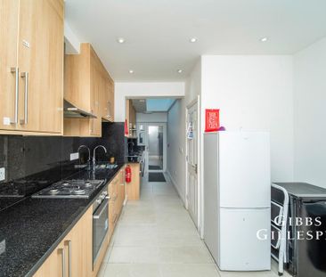 7 bedroom house share to rent - Photo 2