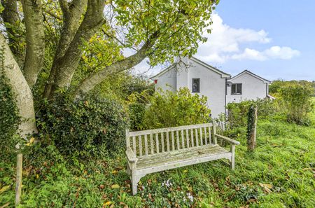 5 bedroom detached house to rent - Photo 3