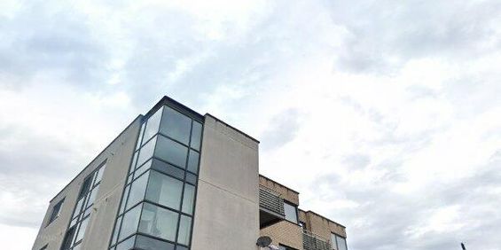 1 Bed Flat, Green Street, E7 - Photo 3